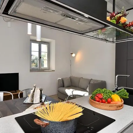 Caciaia Apartment *